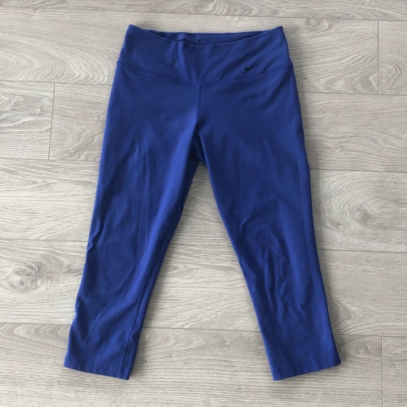 Nike Dri-fit leggings - Picture 1 of 6